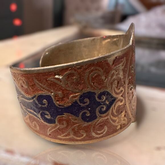 Vintage Brass Hand Painted AQUARIUS Zodiac Astrology Cuff Bracelet - Picture 6 of 8